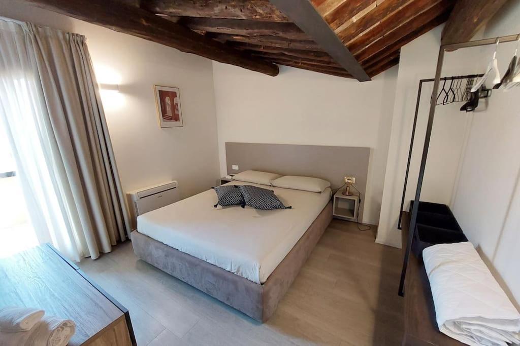 Residenza Subitosanto "Gigliola" 9A - Bilocale Con Terrazzo Esclusivo Cupola Basilica Di Sant'Antonio- Leilighet Padova Eksteriør bilde
