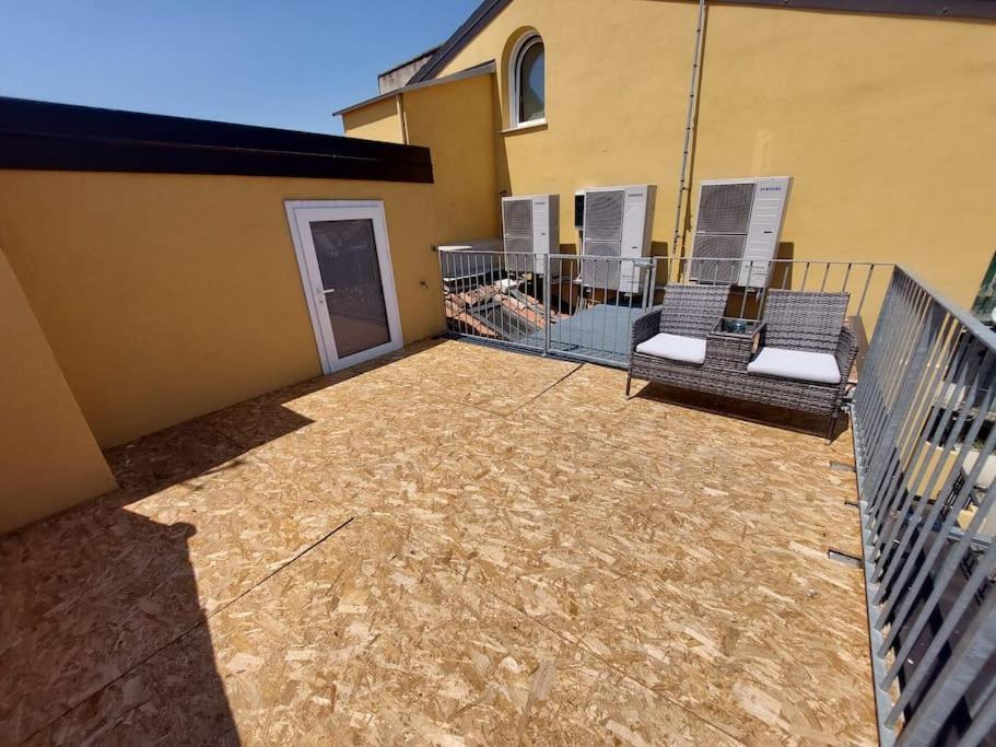 Residenza Subitosanto "Gigliola" 9A - Bilocale Con Terrazzo Esclusivo Cupola Basilica Di Sant'Antonio- Leilighet Padova Eksteriør bilde